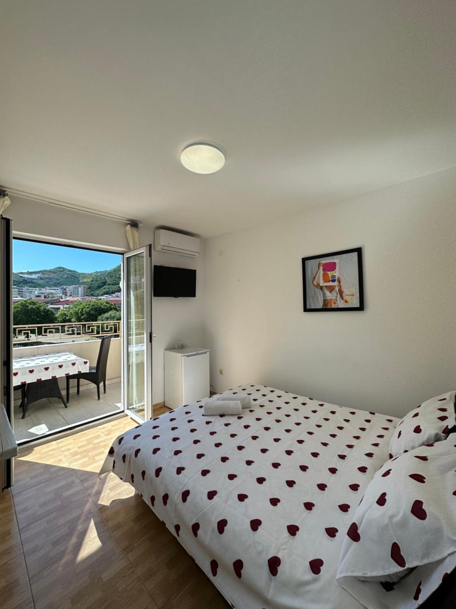 Apartmani Simona Budva Kültér fotó